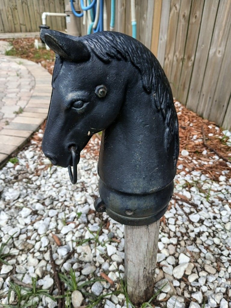 Vintage Horse Head Hitching Post
