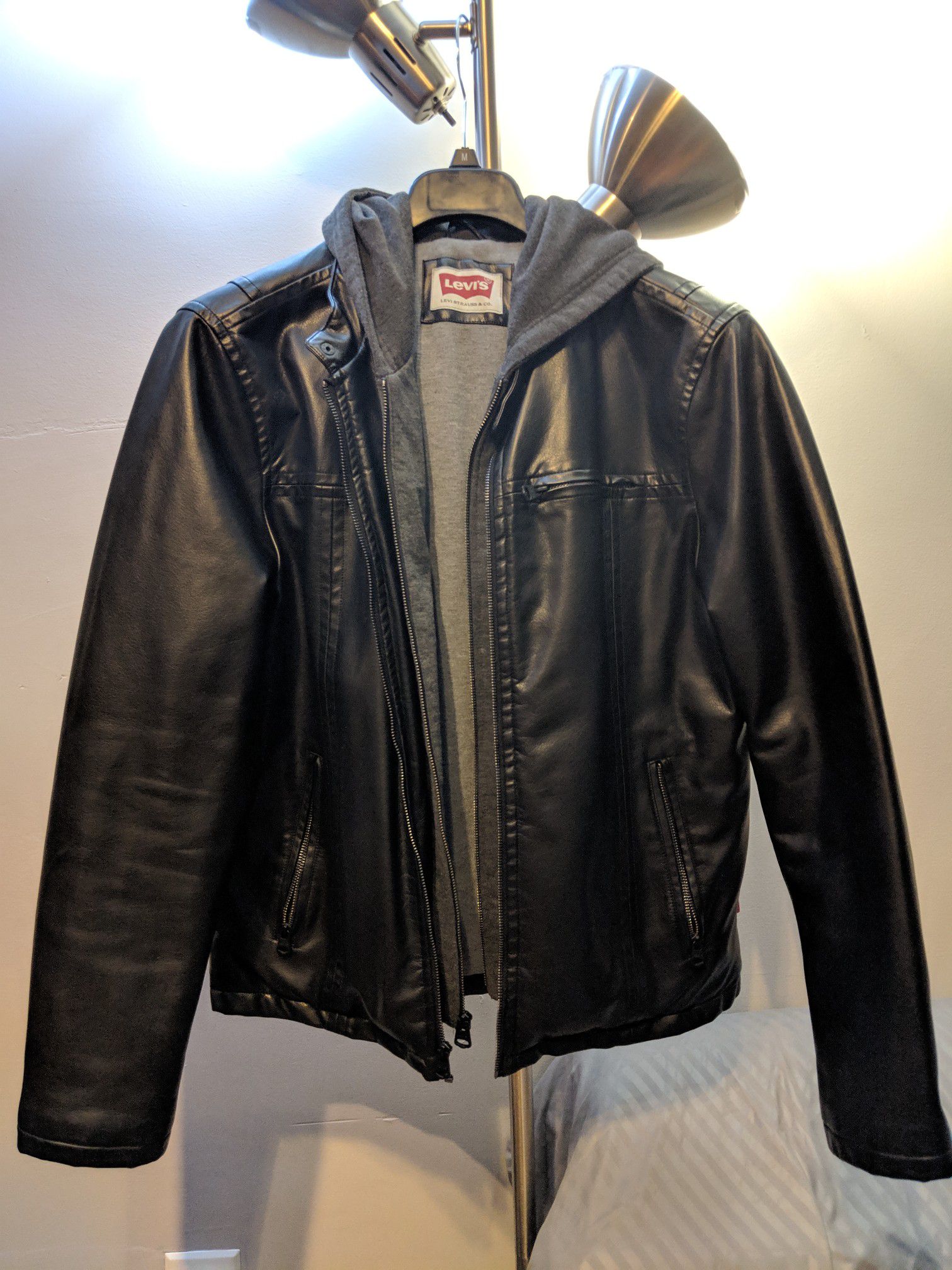 Levi's Hooded Leather Jacket for Men, Medium