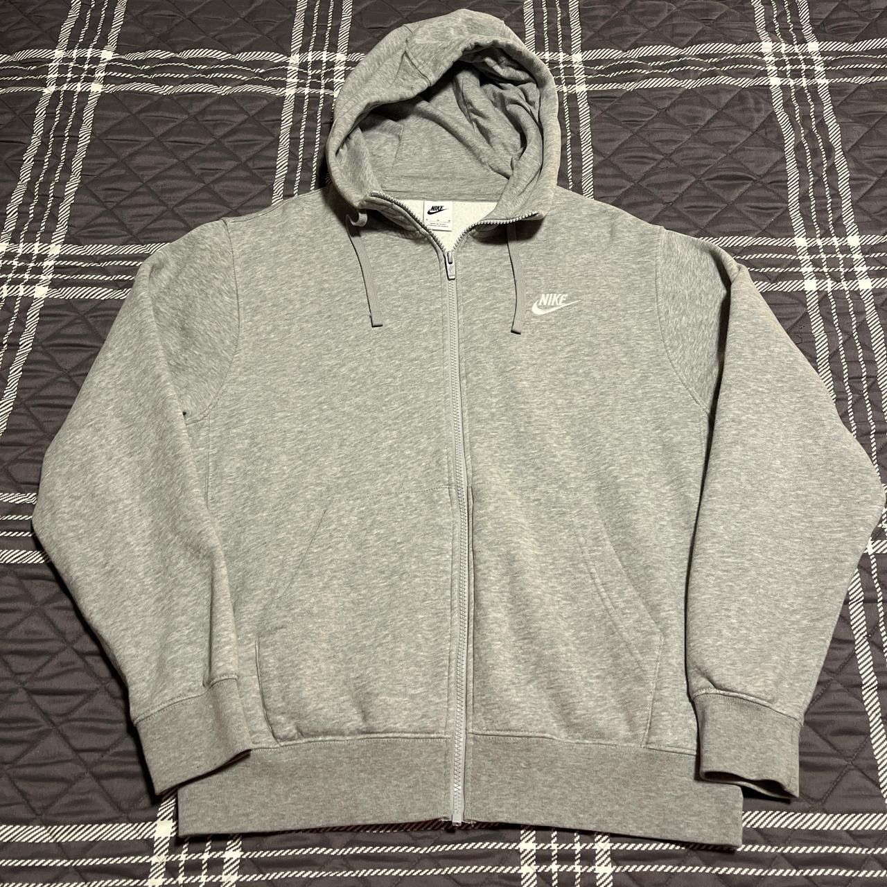 Nike Hoodie Medium
