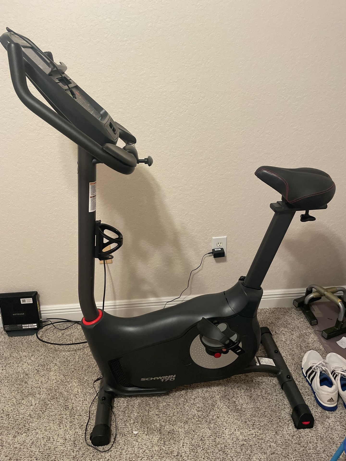 Schwinn 170 Exercise Bike