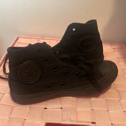 Black Converse 