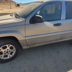   2000 Jeep Grand Cherokee Parts