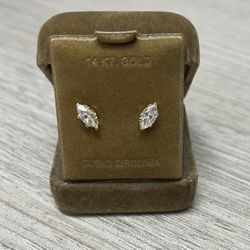 14k Gold Stud Earrings 