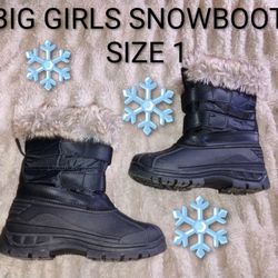 FIRM IN MERCED ‼️ GIRLS SNOWBOOTS SIZE  1 ❄️