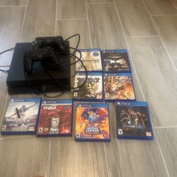 PS4 and PS4 games 