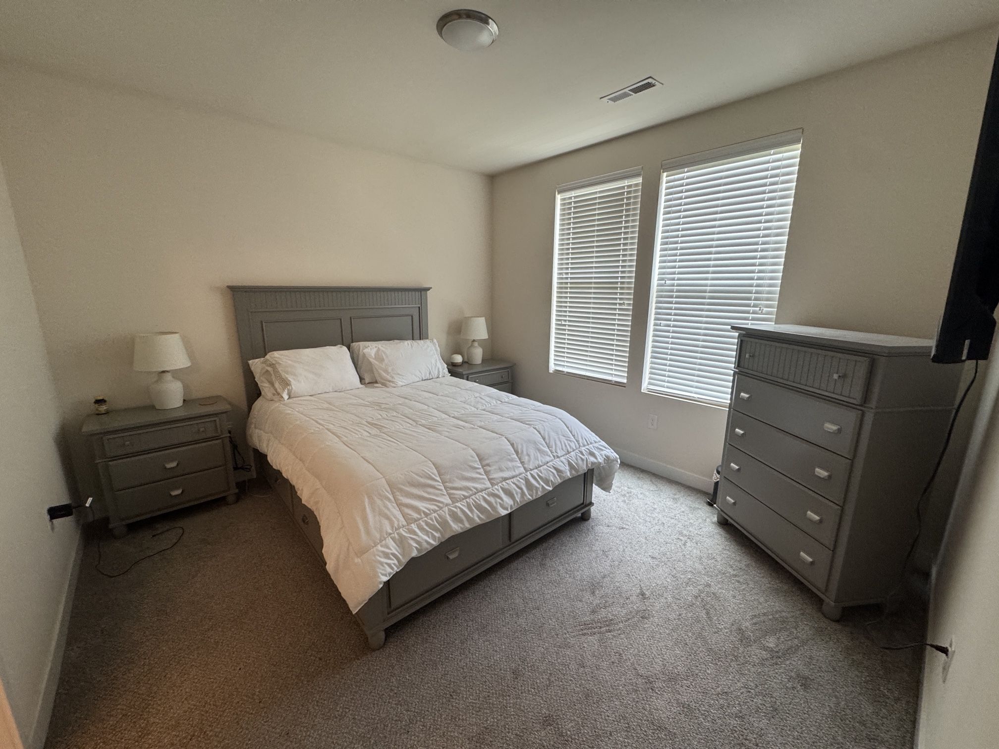 Full Queen Bed Set