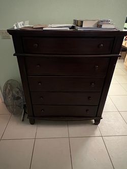 Dark Wood 5-Drawer Tall Dresser