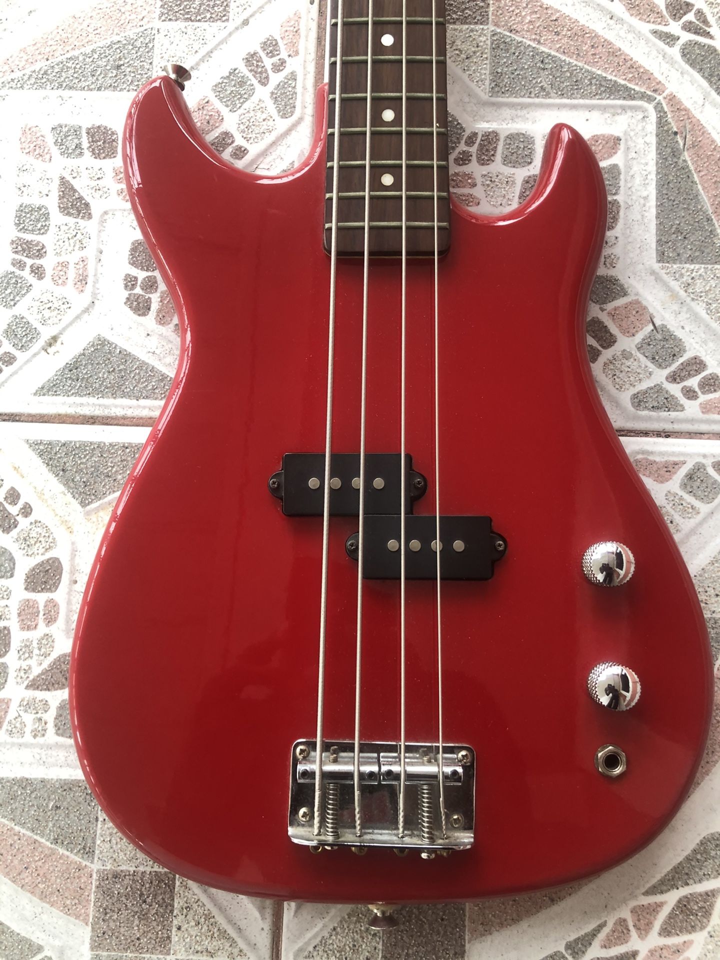 Guitar Bass!!! Memphis Short-Scale Electric P-Bass Guitar