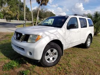 2006 Nissan pathfinder le