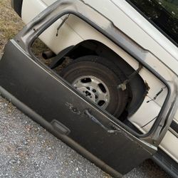 Rear Hatch For Suburban/tahoe/yukon