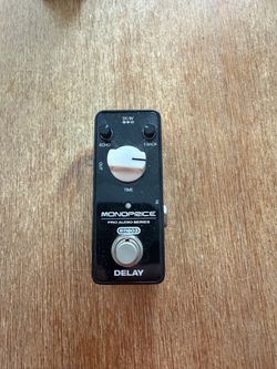 Monoprice Delay Pedal