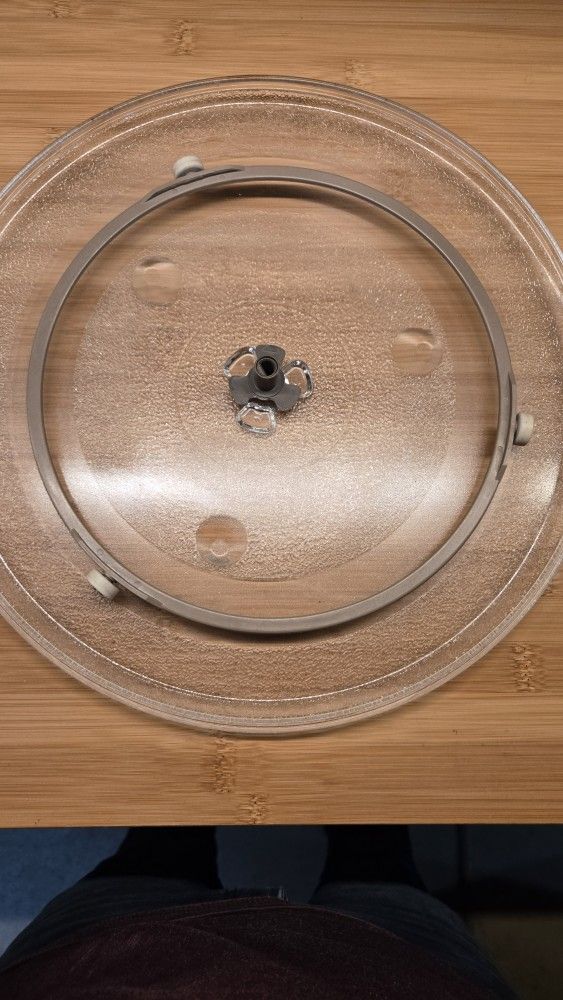12" Glass Microwave Turn Table With Wheels And Turning Knob