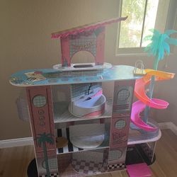 LOL Doll house 