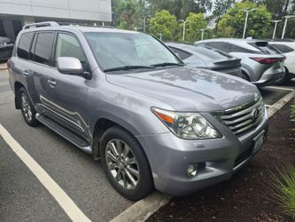 2011 Lexus LX 570