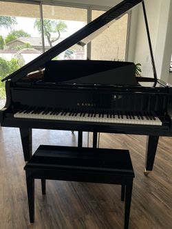 Like New Baby Grand