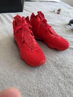 Nike LeBron XVII (LeBron 17)