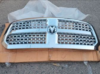 Ram grill OEM Mopar part
