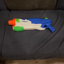 Super Soaker Barrage 