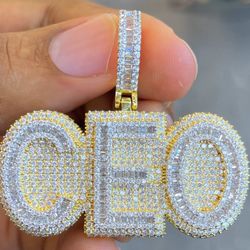CEO Pendant 