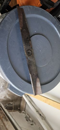 Lawnmower Blade