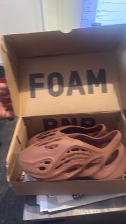 Adidas Foam, clay red - size M - Adult & Kid’s Jordan’s - size 2.5