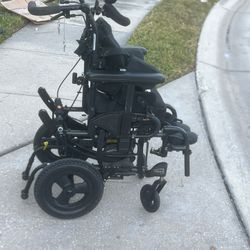 Quickie Iris Zippie Recline Tilt in Space Wheelchair 12wx13 Deep Free Ship READ. Notes all measurements are approximate   Appears to be complete   Sea