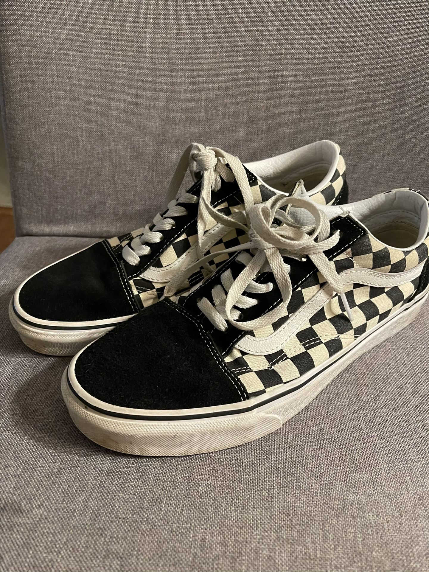 Vans Old Skool size 7.5/9