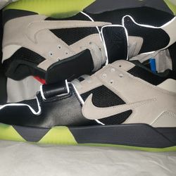 Travis Scott And Chase B