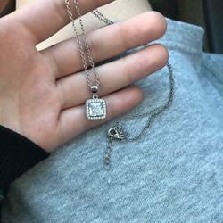 Silver Necklace W/ Diamond 