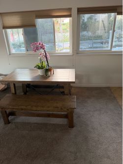 Solid oak small table/desk