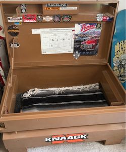 Knaack toolbox 36”