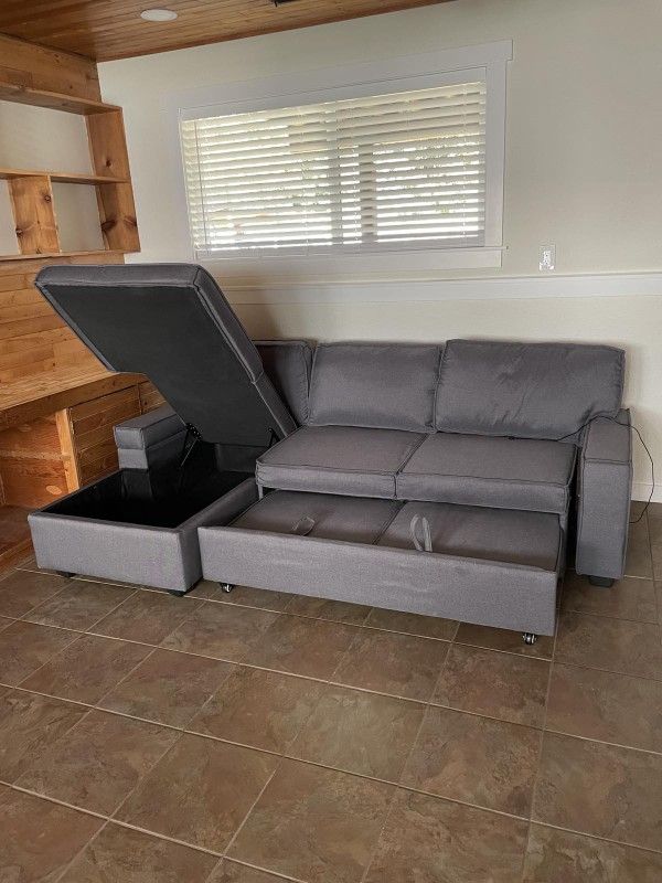 Extendable Sofa/Couch