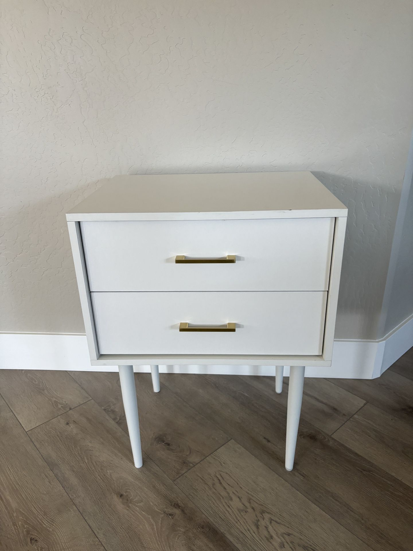 White End Table or Nightstand 