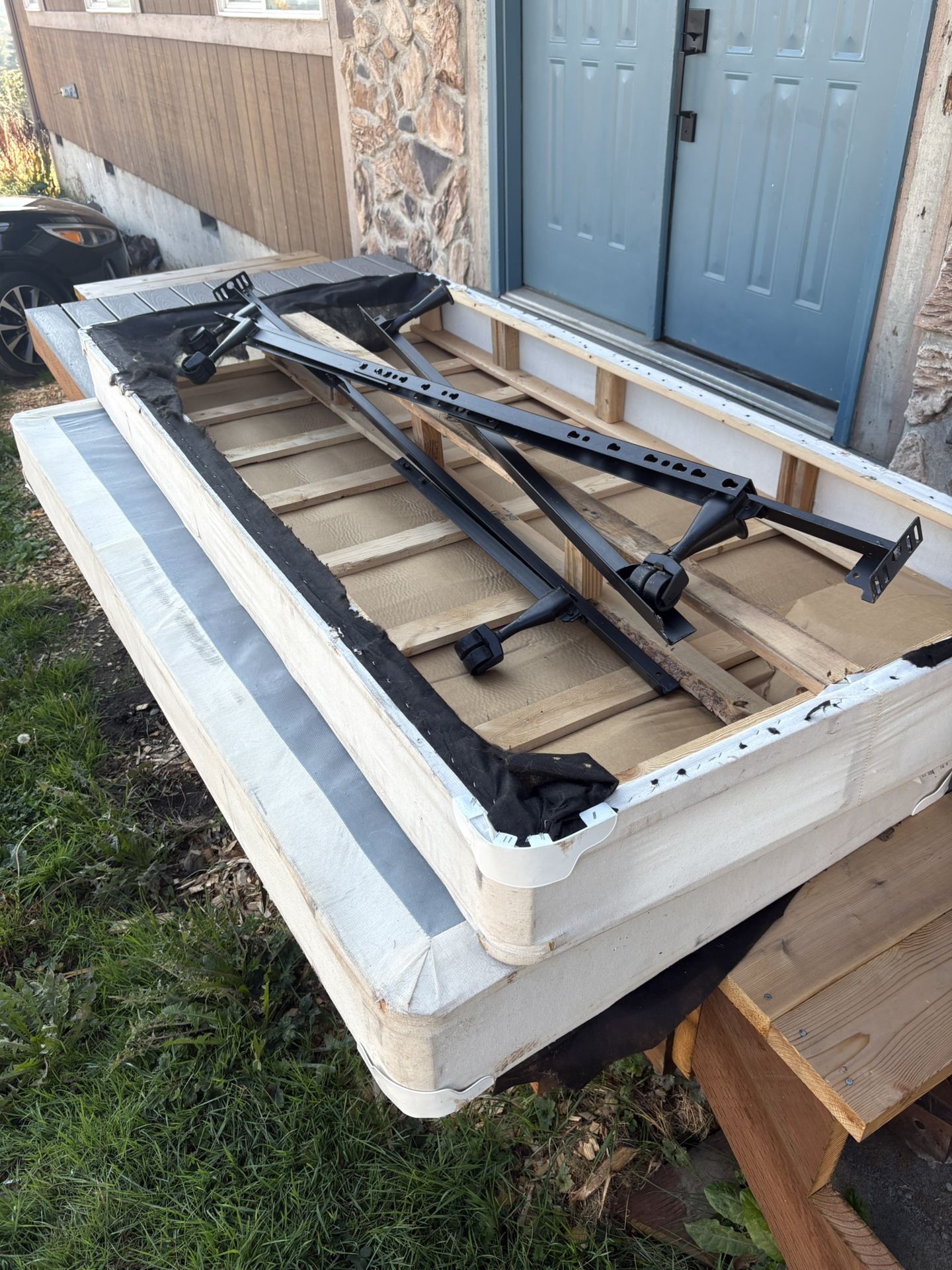 Frame and Box Spring for king size bed