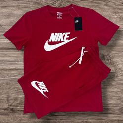 Nike Sets 