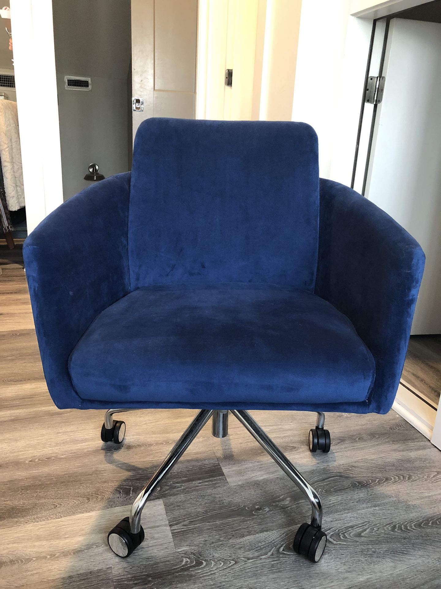 Blue Velvet Desk Chair