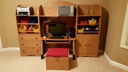 Student desk with bookshelves