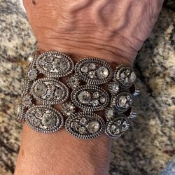  Vintage Rhinestone Bracelet