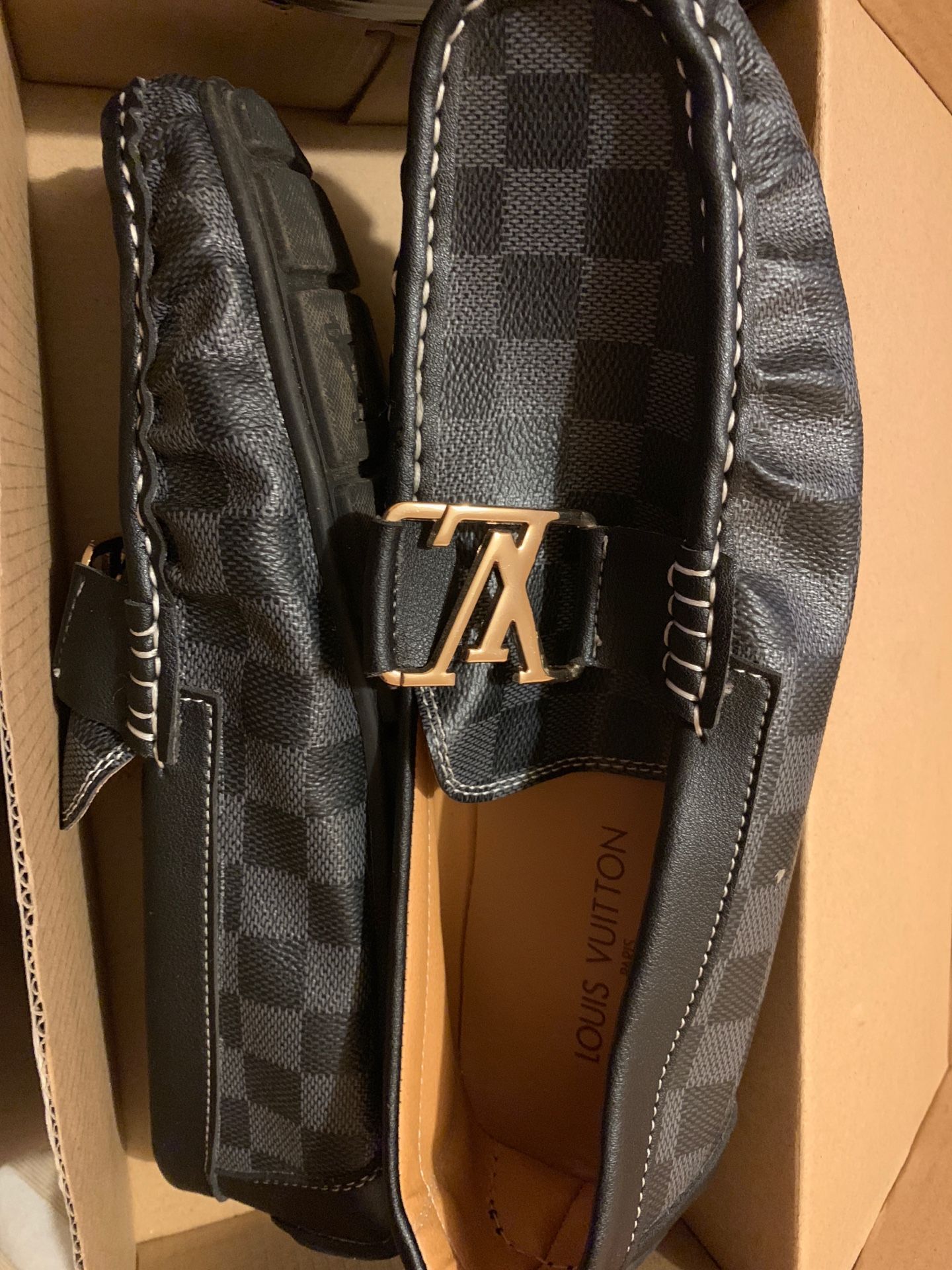 Louis vuitton loafers size 10