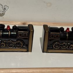 Vintage Train Book Ends