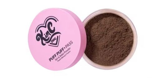 KimC Chic Puff Puff Pass Set & Bake Powder