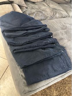 6 pairs men’s work pants navy blue 40x32$ 10each /
