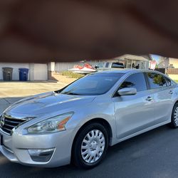 Nissan Altima 2.5 S , Dohc 4 Cylinder  4 Cyl