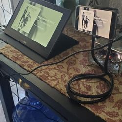 PORTABLE MONITOR 15.7 PULGADAS PARA CELLULAR NUEVO 