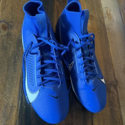 Brand New Never Worn Nike Football Cleats
