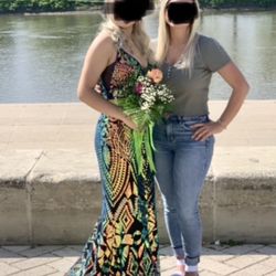 Size 3/4 Stunning 2 Piece Prom Dress