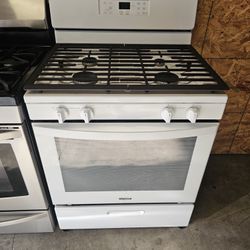 GAS STOVE WHIRLPOOL WHITE LIKE NEW  