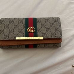 Gucci Women’s Wallet 