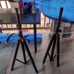 Speakers Stands