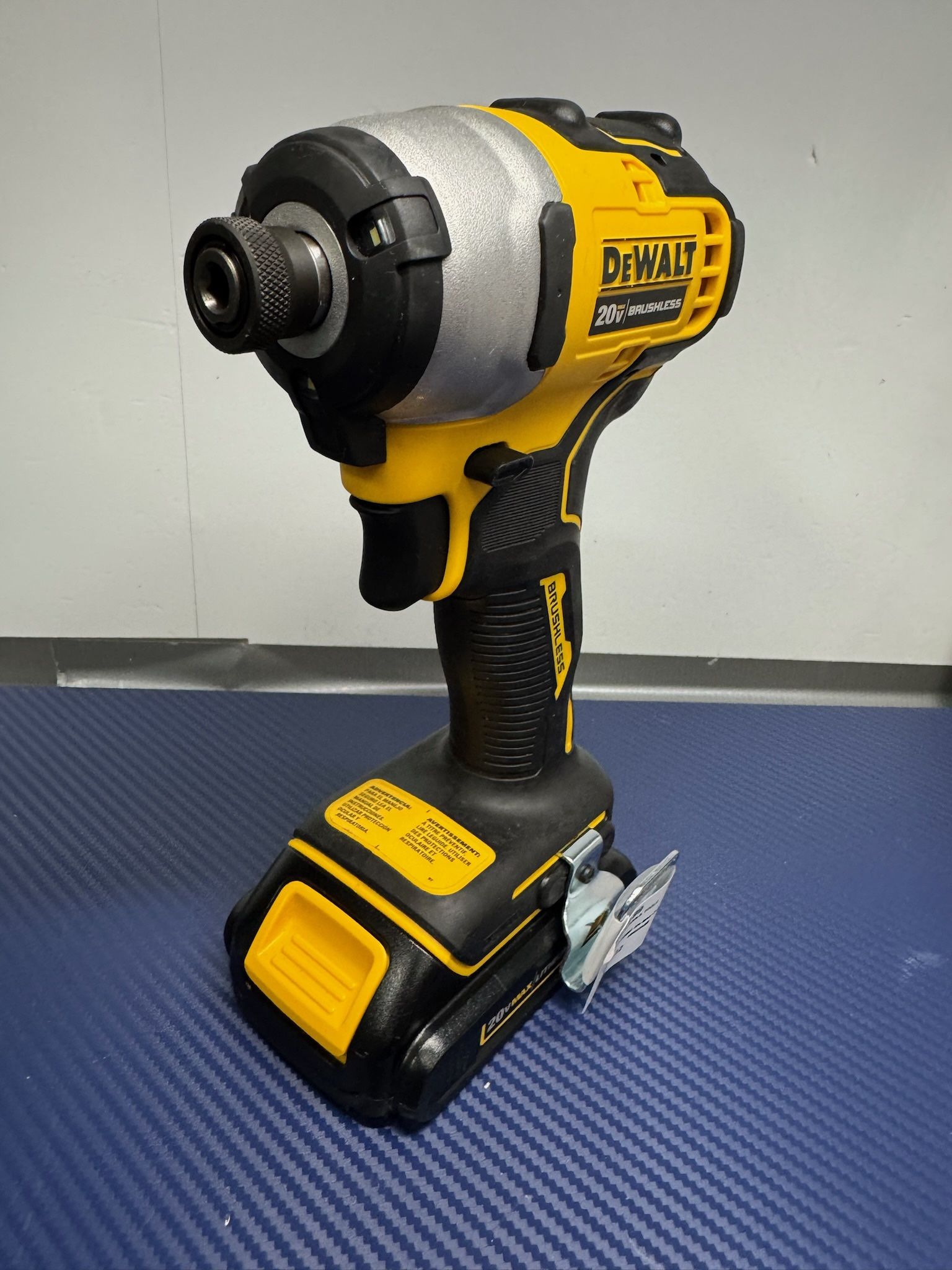 DEWALT DCF809 ATOMIC 20V MAX Cordless Brushless Compact 1/4" Impact Driver W/BATTERY